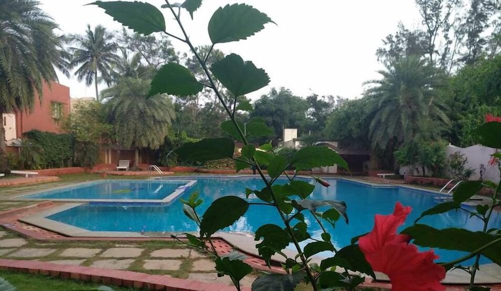 Mamalla Beach Resort Махабалипурам Екстериор снимка